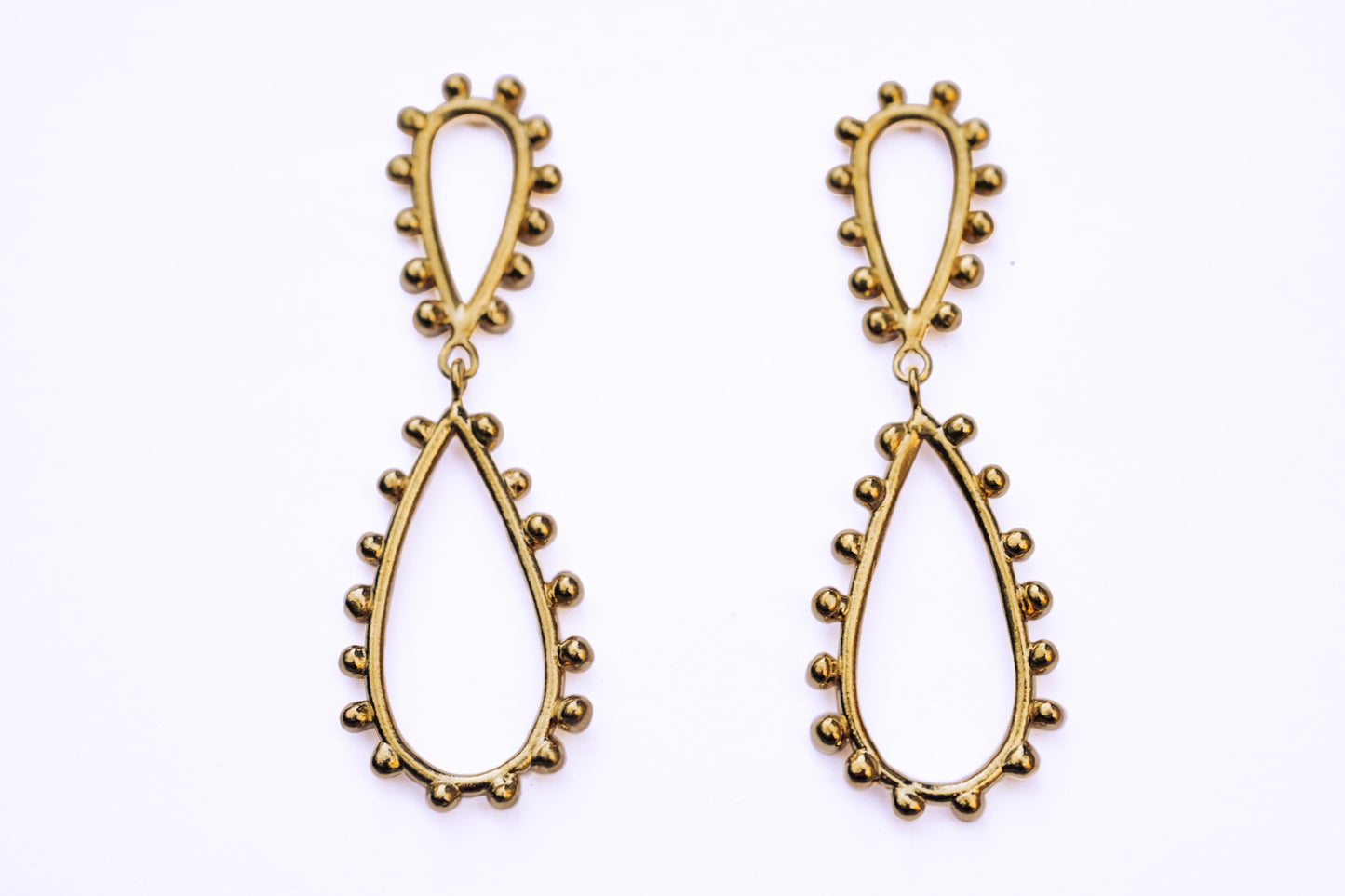 Dot Teardrop - Gold Vermeil